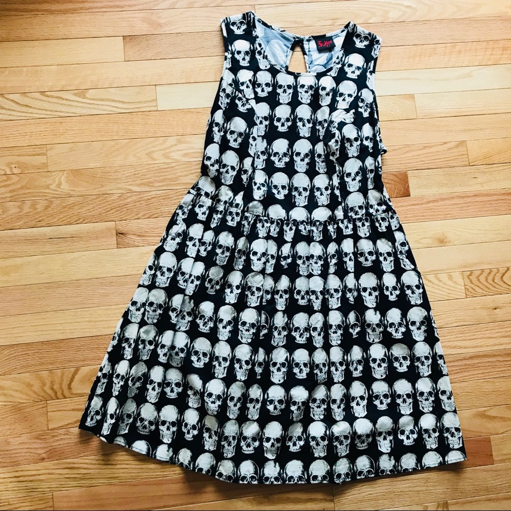 modcloth skull dress with pockets
